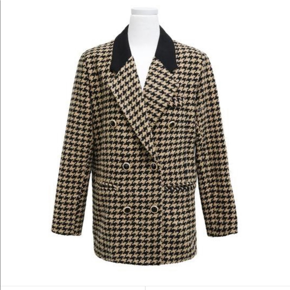 Houndstooth coat